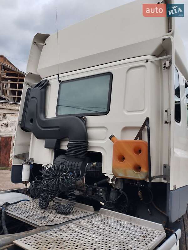 Тягач DAF FT 2012 в Чернигове