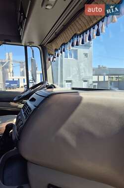 Тягач DAF FT 2006 в 