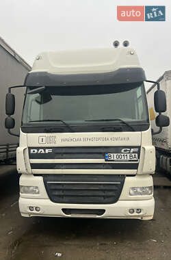 Зерновоз DAF FT 2011 в Полтаве