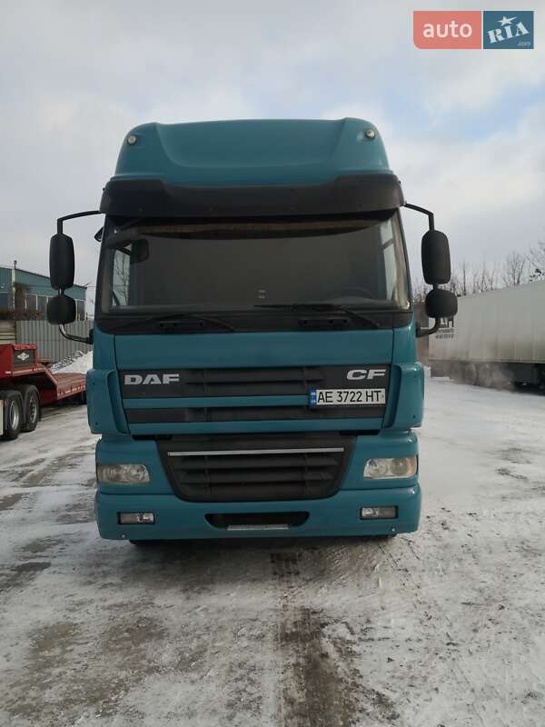 Тягач DAF FT 2010 в Кам'янському