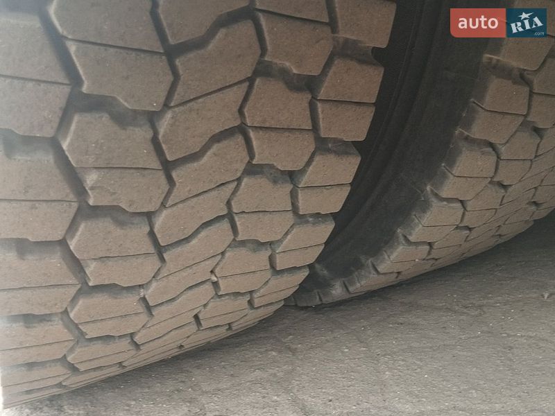 Контейнеровоз DAF FT 2012 в Судовій Вишні