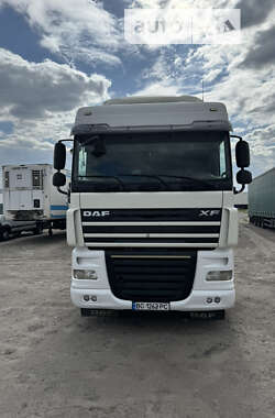 Грузовой фургон DAF FX 2011 в Львове
