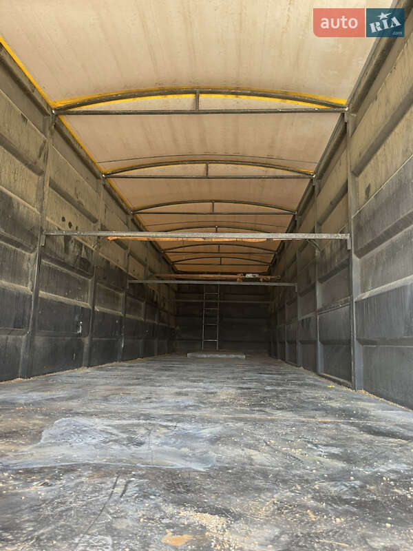 Контейнеровоз DAF FX 2007 в Николаеве