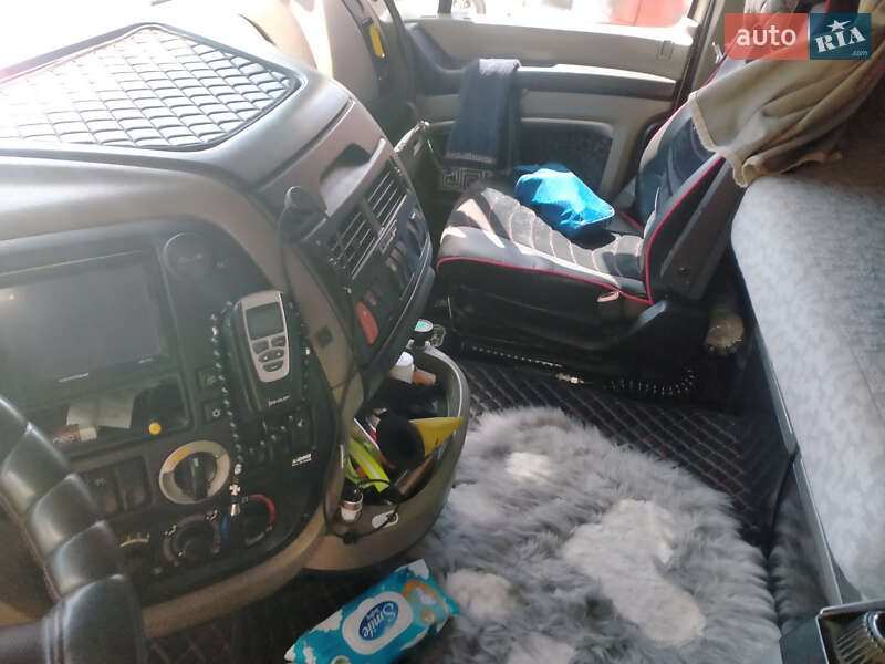 Самосвал DAF FX 2010 в Николаеве