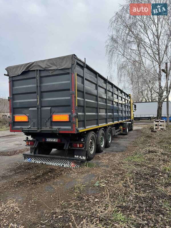 Зерновоз DAF FX 2007 в Білій Церкві