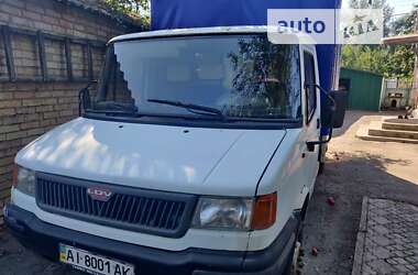 Грузовой фургон DAF LDV Convoy 1999 в 