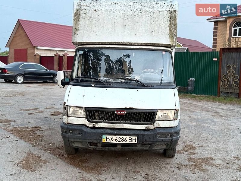 Вантажний фургон DAF LDV Convoy 2003 в Василькові