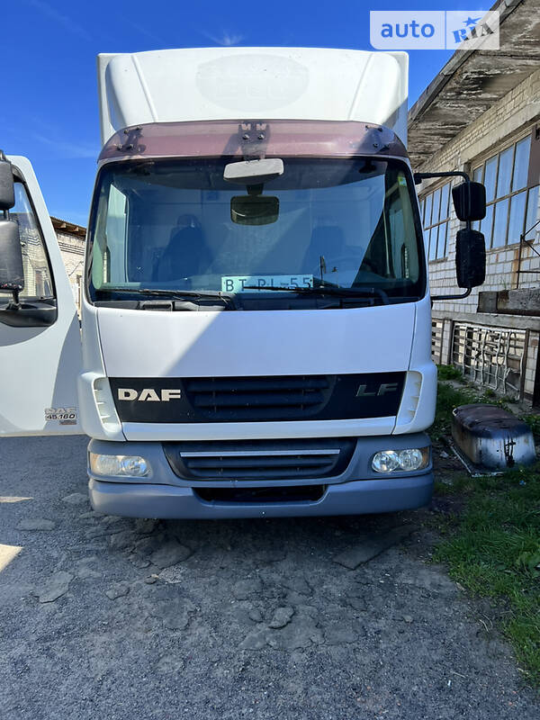 Грузовой фургон DAF LF 2007 в Стрые