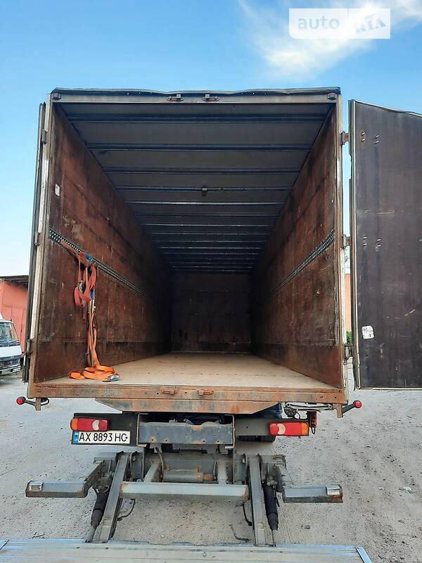Грузовой фургон DAF LF 2007 в Харькове