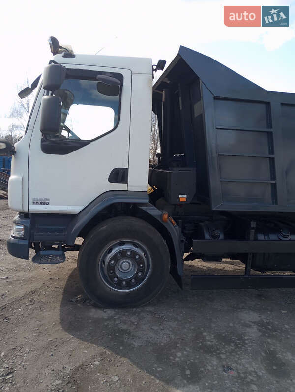 Самоскид DAF LF 2012 в Василькові