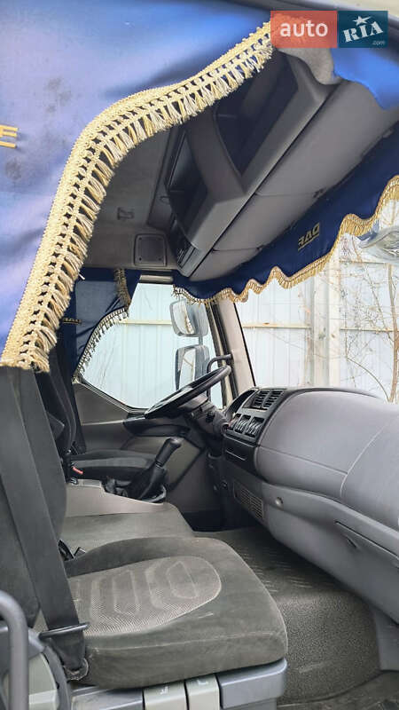 Грузовой фургон DAF LF 2012 в Харькове