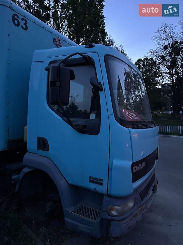Вантажний фургон DAF LF 2006 в Києві
