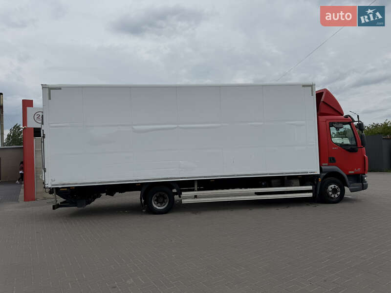 Грузовой фургон DAF LF 2016 в Нововолынске