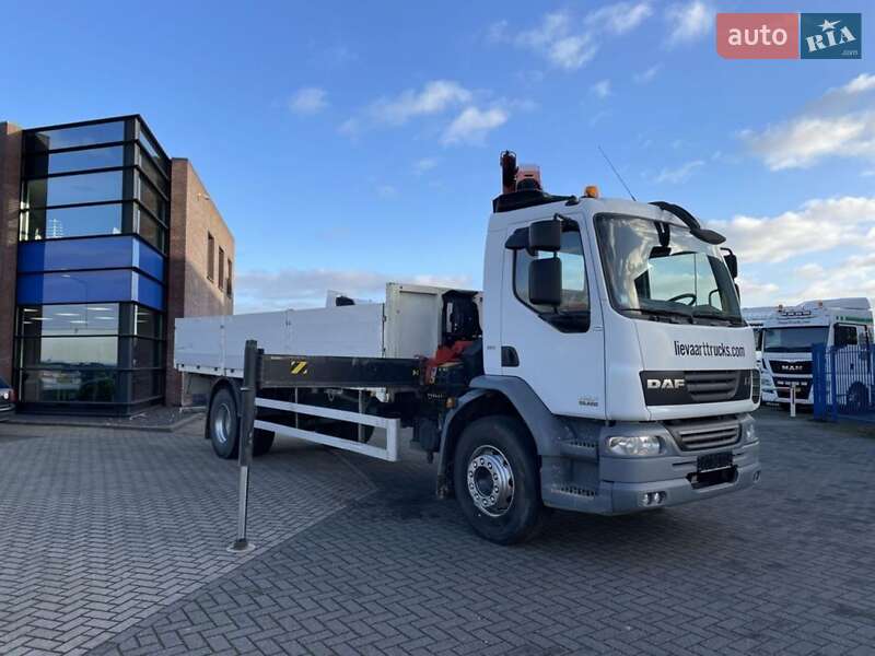 Автокран DAF LF 2011 в Рожнятове