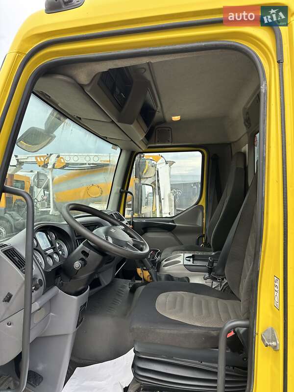 Кран-манипулятор DAF LF 2012 в Тернополе