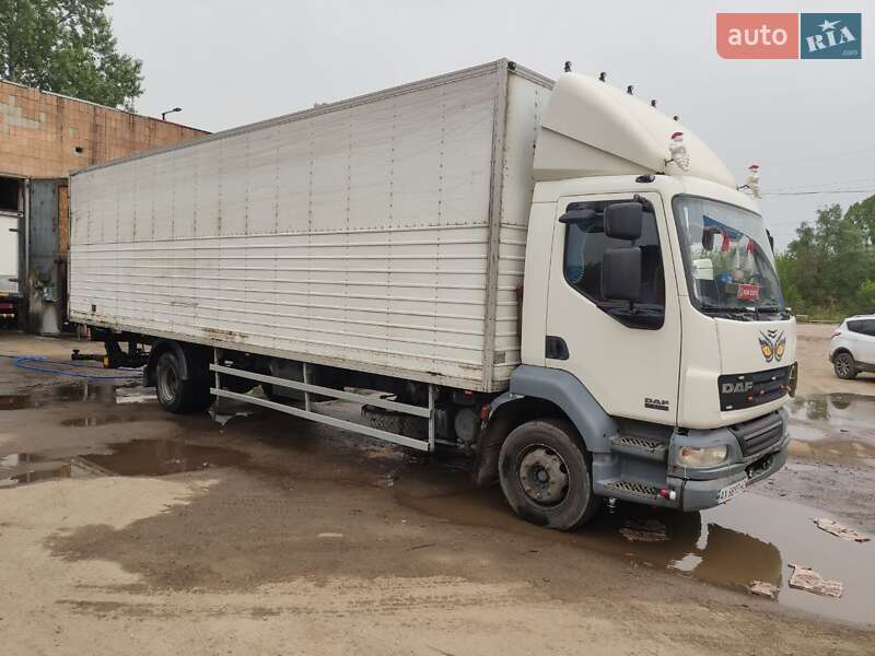 Грузовой фургон DAF LF 2007 в Харькове