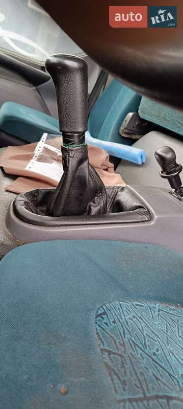 Для перевезення тварин DAF LF 2008 в Білій Церкві