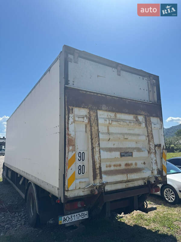 Вантажний фургон DAF LF 2006 в Хусті