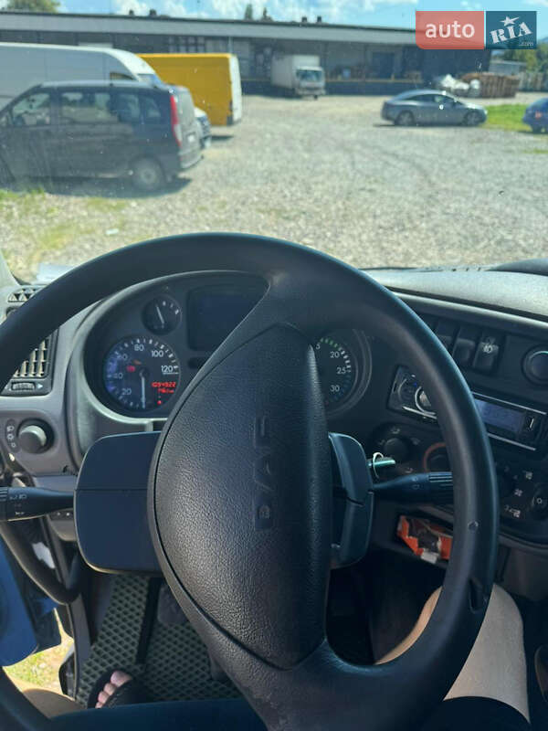 Вантажний фургон DAF LF 2006 в Хусті