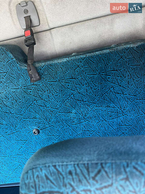 Вантажний фургон DAF LF 2006 в Хусті