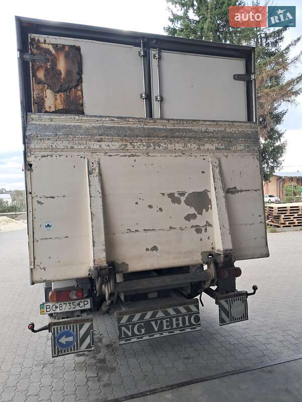 Рефрижератор DAF LF 2006 в Львове