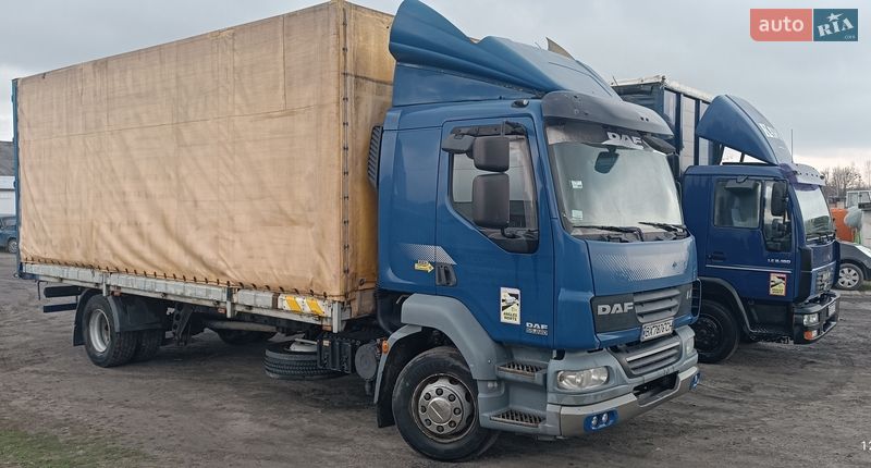 Вантажний фургон DAF LF 2013 в Славуті