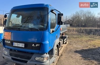 Бензовоз DAF LF 2005 в Киеве