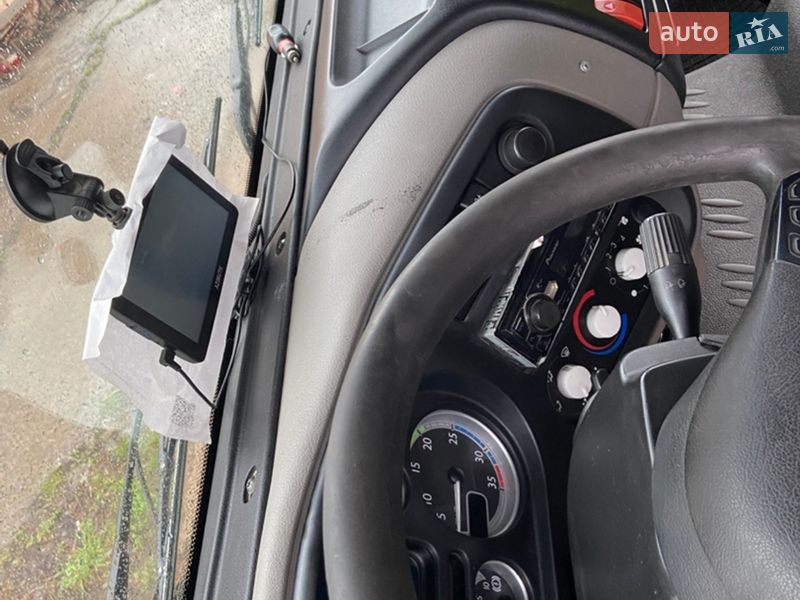 Грузовой фургон DAF LF 2013 в Хмельницком