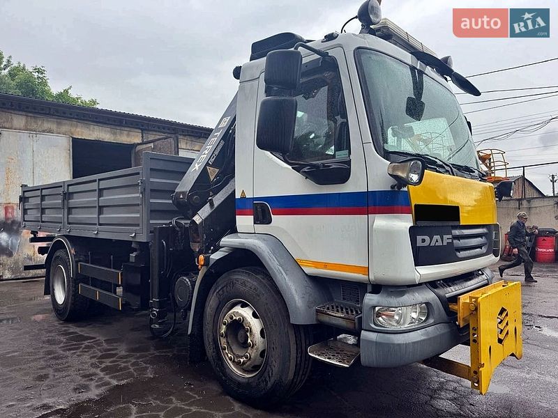Кран-манипулятор DAF LF 2013 в Житомире