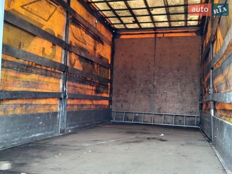 Тентованый DAF LF 2006 в Виннице