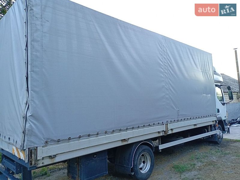 Тентованый DAF LF 2004 в Борисполе