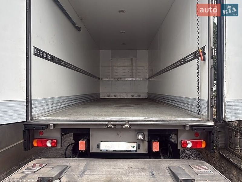 Грузовой фургон DAF LF 2013 в Тернополе