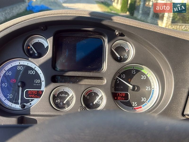 Грузовой фургон DAF LF 2013 в Тернополе