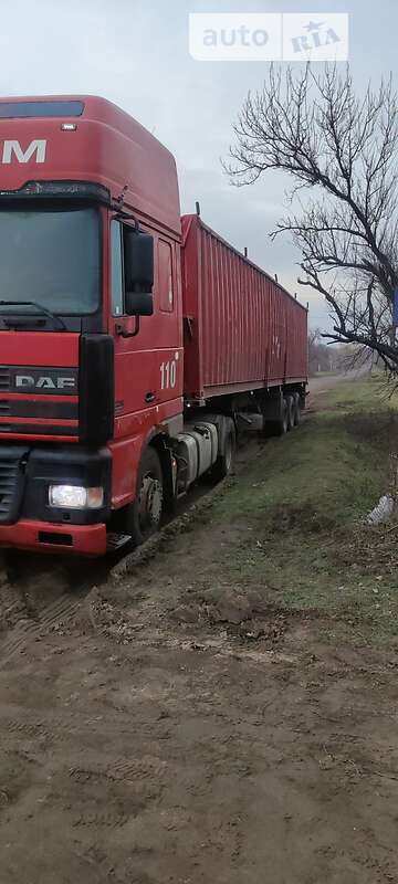 Тягач DAF TE 2001 в Прилуках