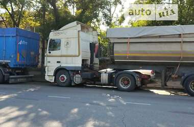 Тягач DAF TE 2002 в 