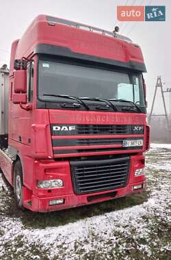 Тягач DAF TE 2005 в Хоролі