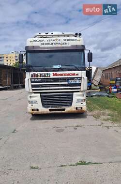 Тягач DAF TE 2004 в Харкові