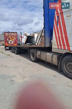 Тягач DAF TE 2004 в 