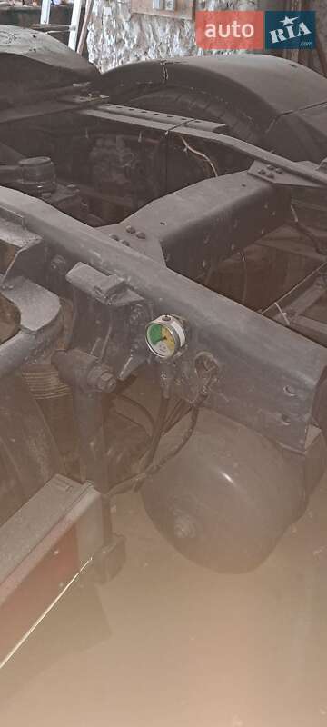 Тягач DAF TE 1999 в Крыжополе