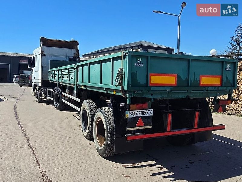 Тягач DAF TE 2005 в Ивано-Франковске