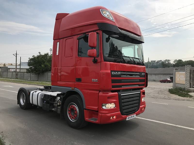 Тягач DAF XF 105 2011 в Вишневому