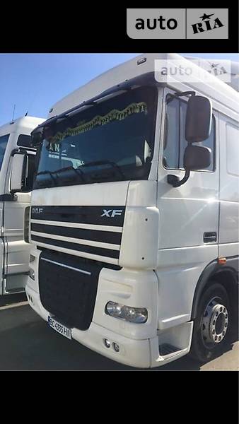 Тягач DAF XF 105 2012 в Львове
