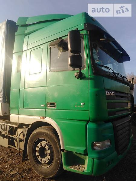 Тягач DAF XF 105 2009 в Киеве фото 5 Тягач DAF XF 105 2009 в Киеве
