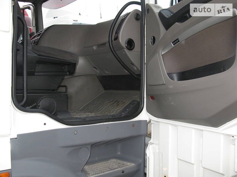 Тягач DAF XF 105 2011 в Черновцах