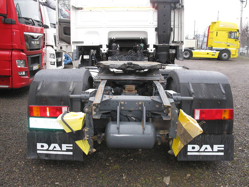Тягач DAF XF 105 2011 в Черновцах