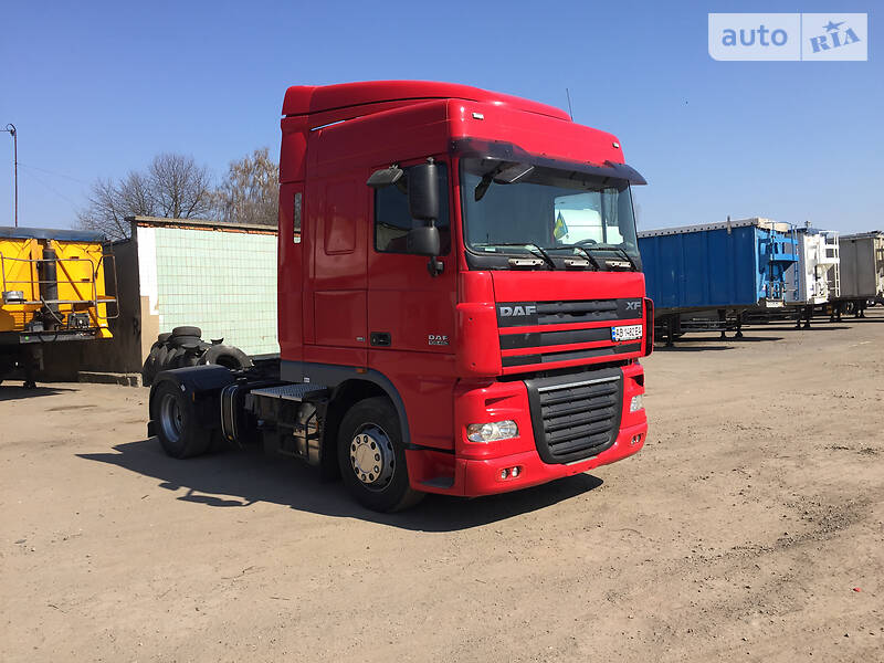 Тягач DAF XF 105 2009 в Вінниці