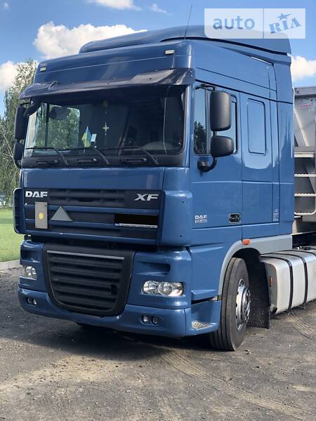 Тягач DAF XF 105 2011 в Луцке