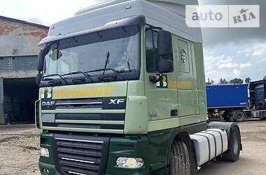 Тягач DAF XF 105 2013 в Самборе