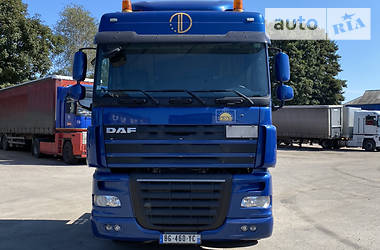 Тягач DAF XF 105 2011 в Луцке