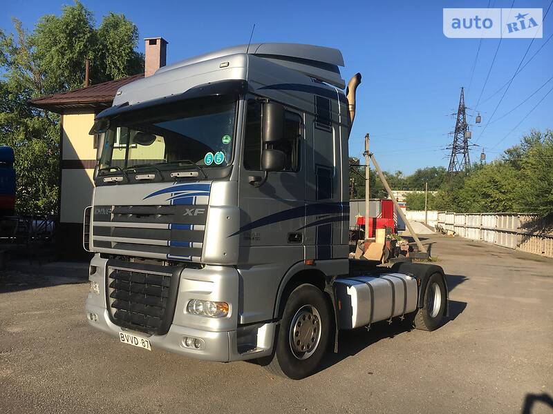 Тягач DAF XF 105 2009 в Запорожье